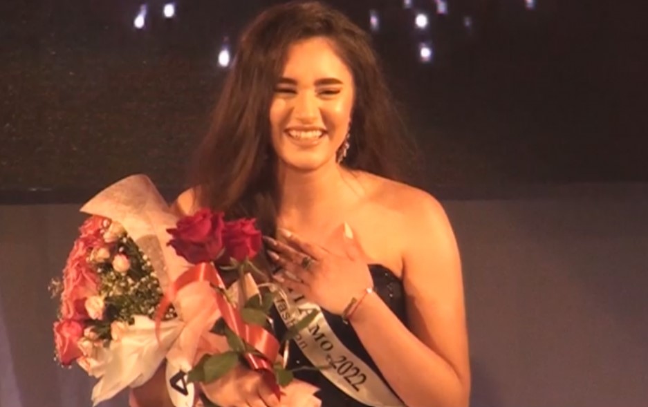 На тържествена церемония в Карлово беше избрана новата Царица на